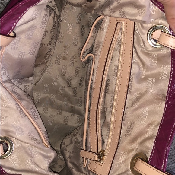 Authentic Michael Kors dark pink leather bag - Picture 4 of 6